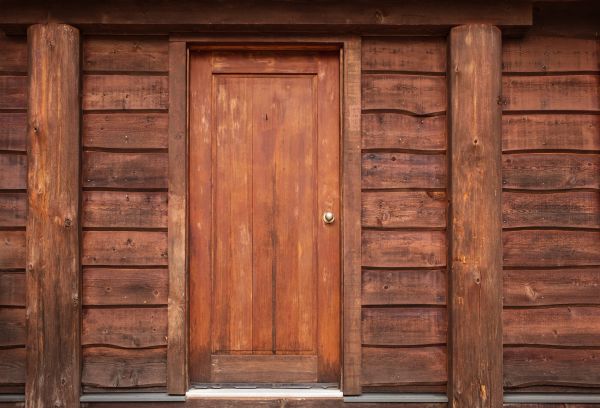 Log Cabin Siding Installation in Anoka