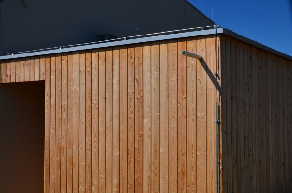 Cost of Wood Cladding Replacement in Anoka