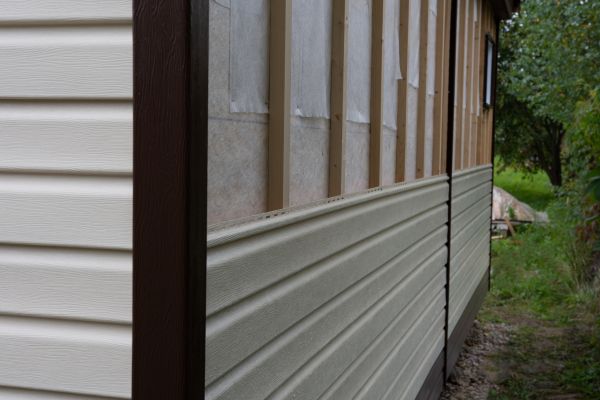 Cost of Lap Siding Installation in Anoka